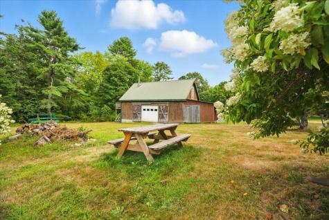 699 N North High Street Bridgton ME 04009