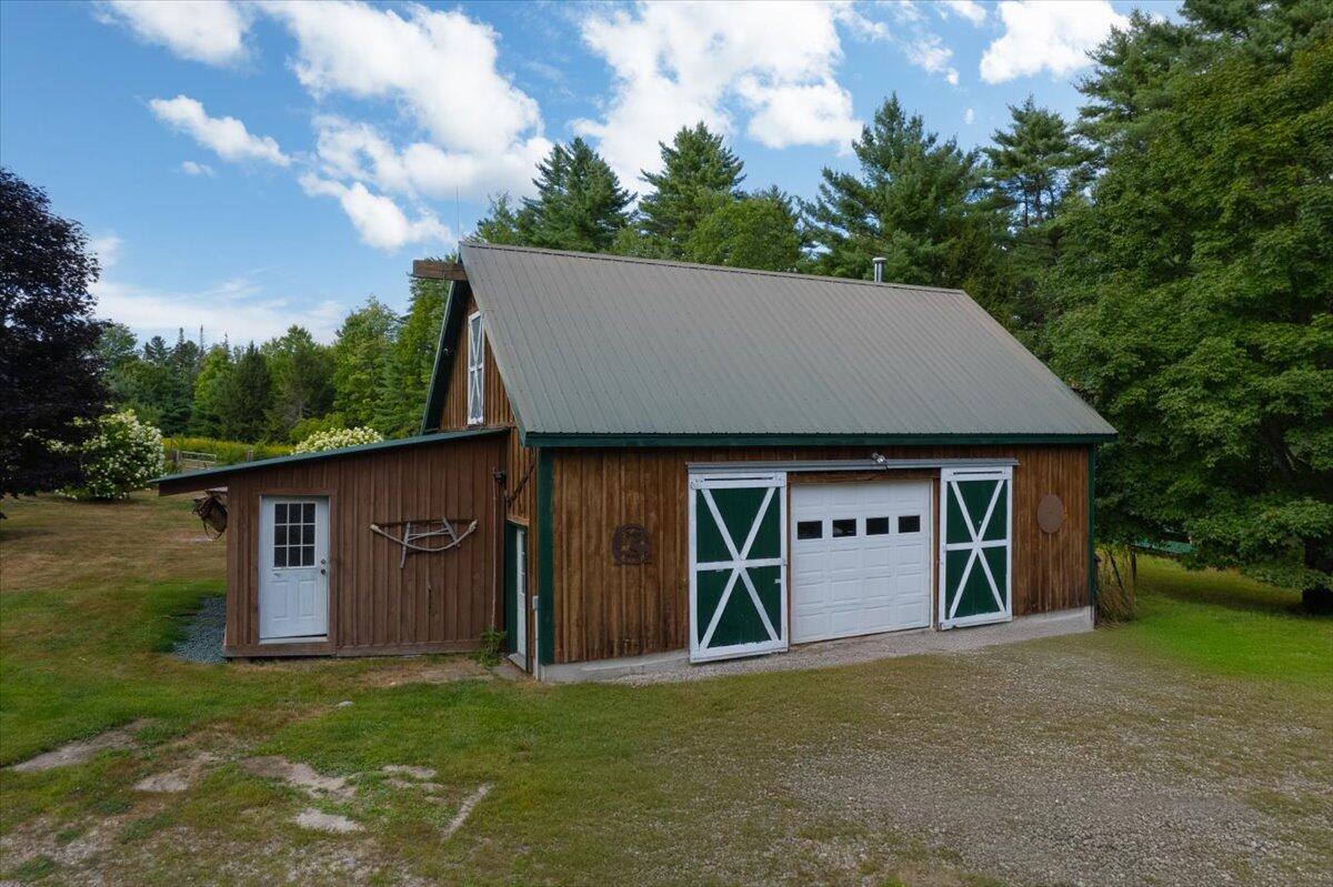 699 N North High Street Bridgton ME 04009