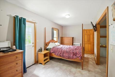 699 N North High Street Bridgton ME 04009