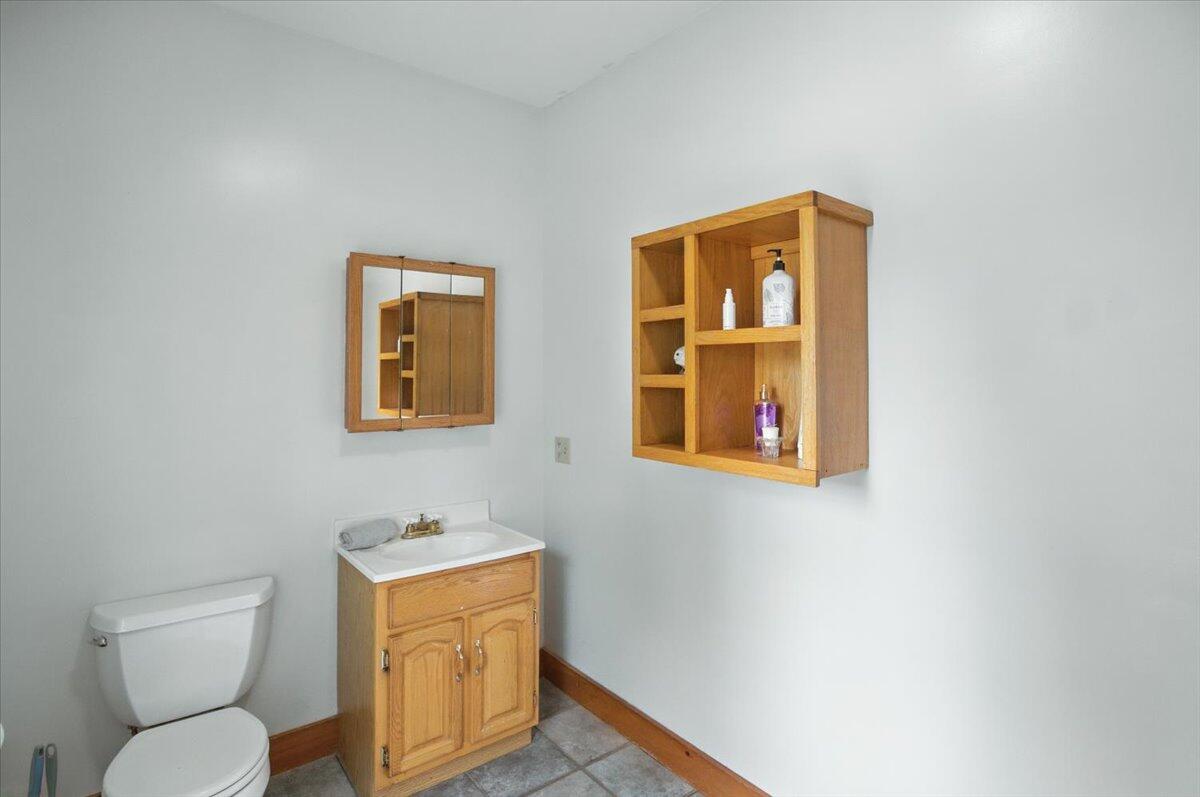 699 N North High Street Bridgton ME 04009