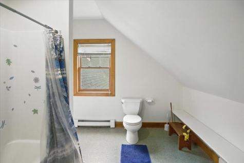 699 N North High Street Bridgton ME 04009