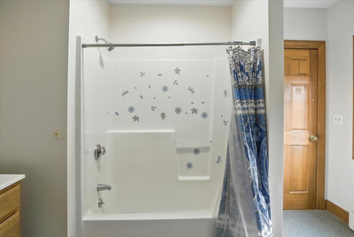 699 N North High Street Bridgton ME 04009