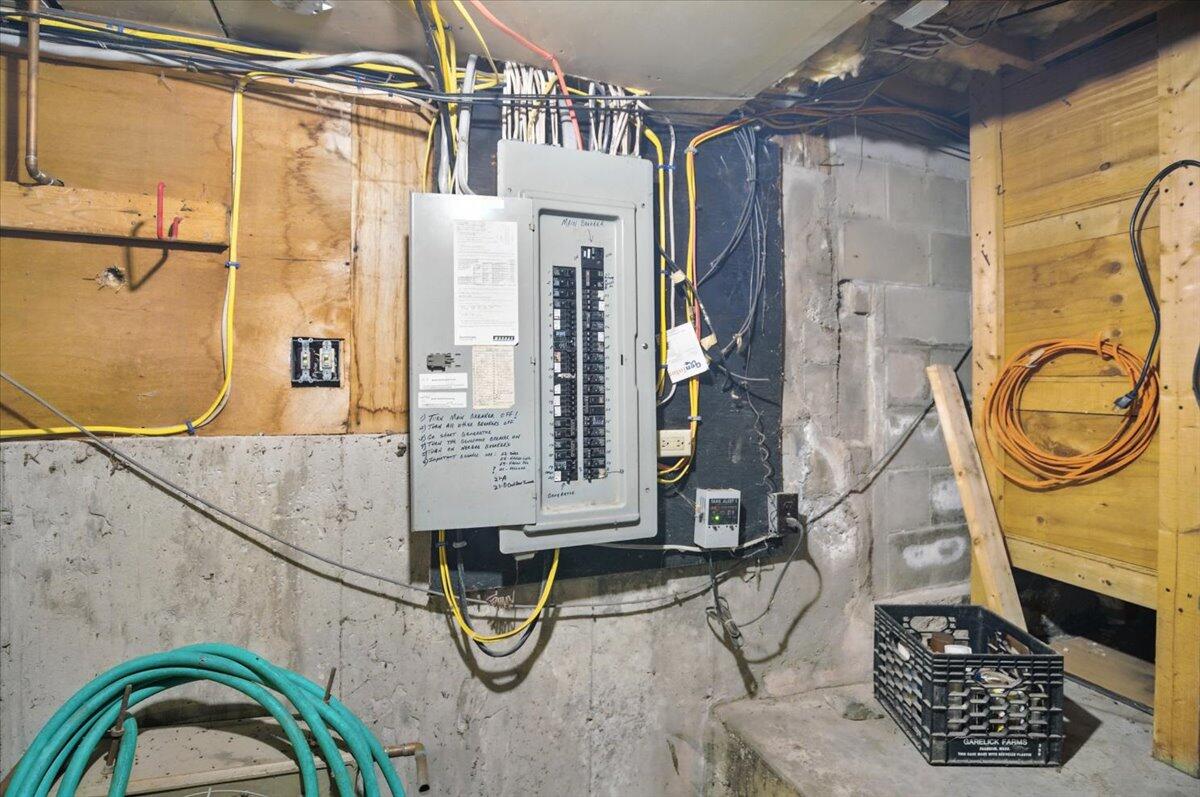 699 N North High Street Bridgton ME 04009