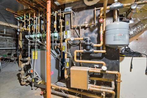 699 N North High Street Bridgton ME 04009