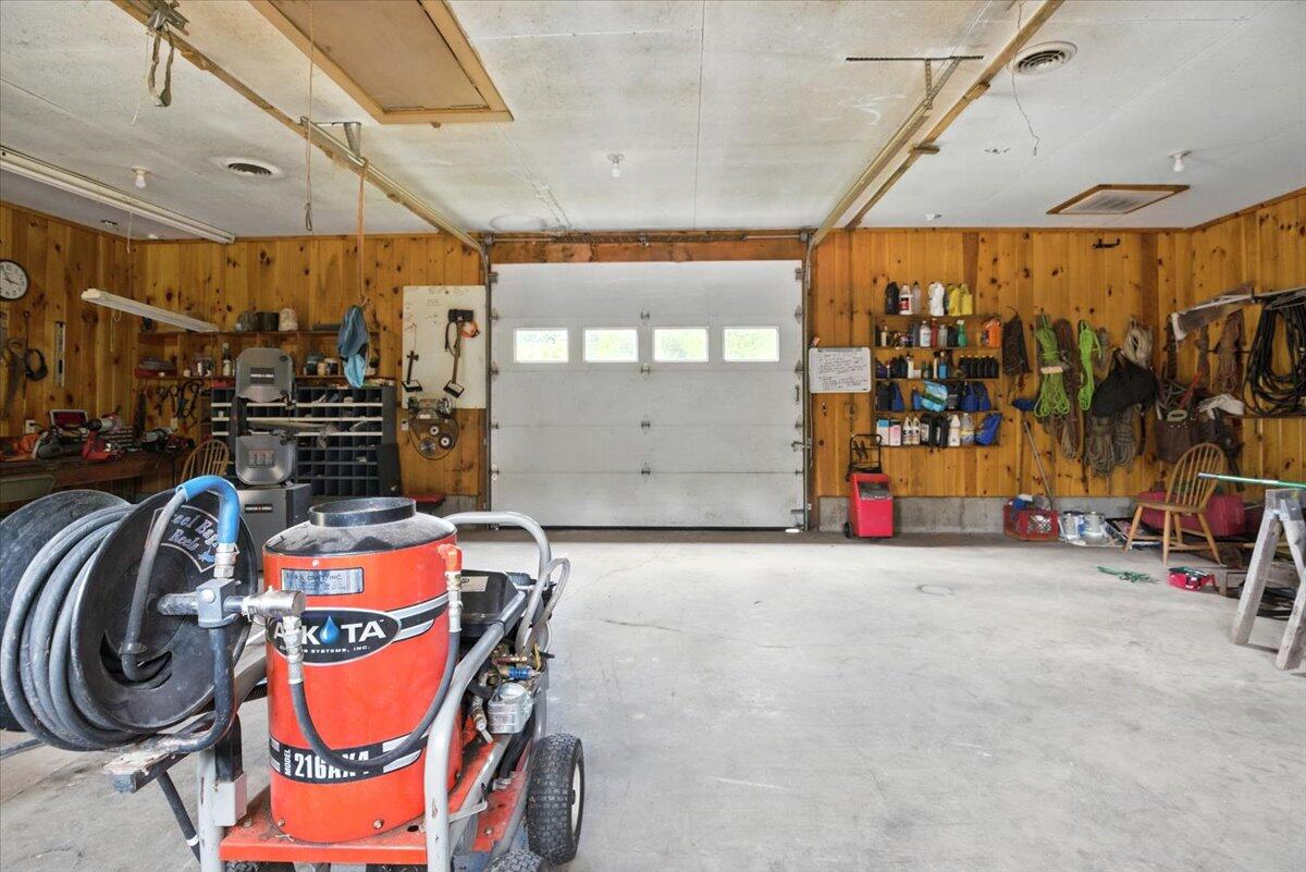 699 N North High Street Bridgton ME 04009