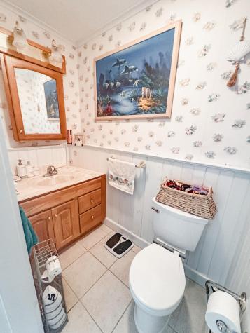 18 Eustis Parkway Waterville ME 04901