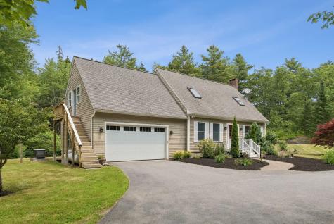 27 Libby Lane Brunswick ME 04011