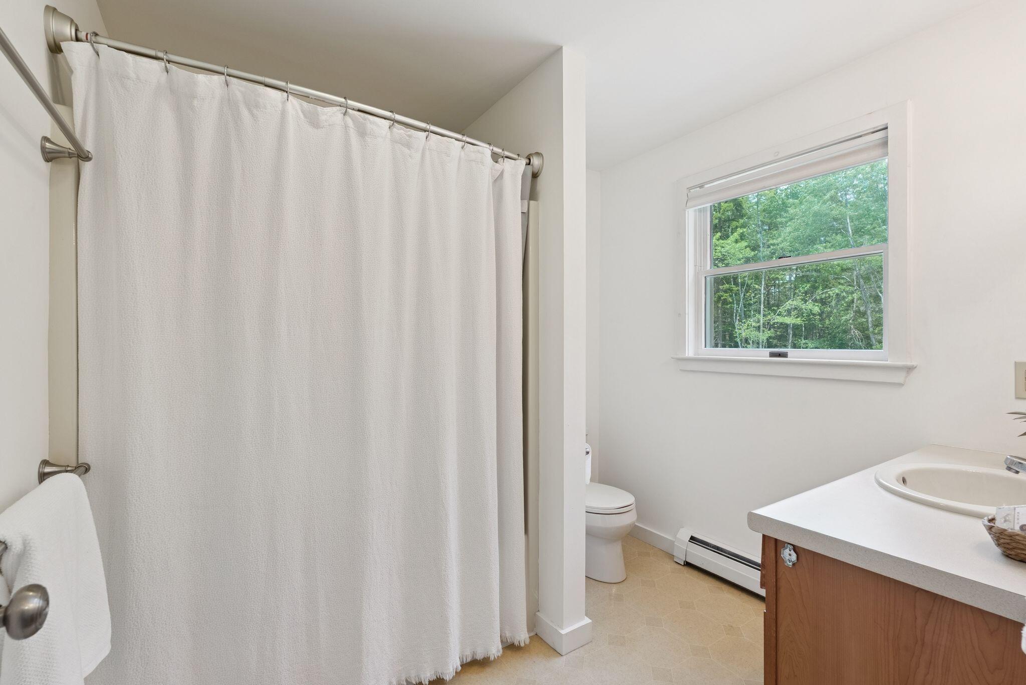 27 Libby Lane Brunswick ME 04011