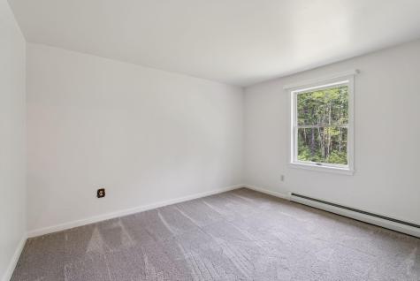 27 Libby Lane Brunswick ME 04011