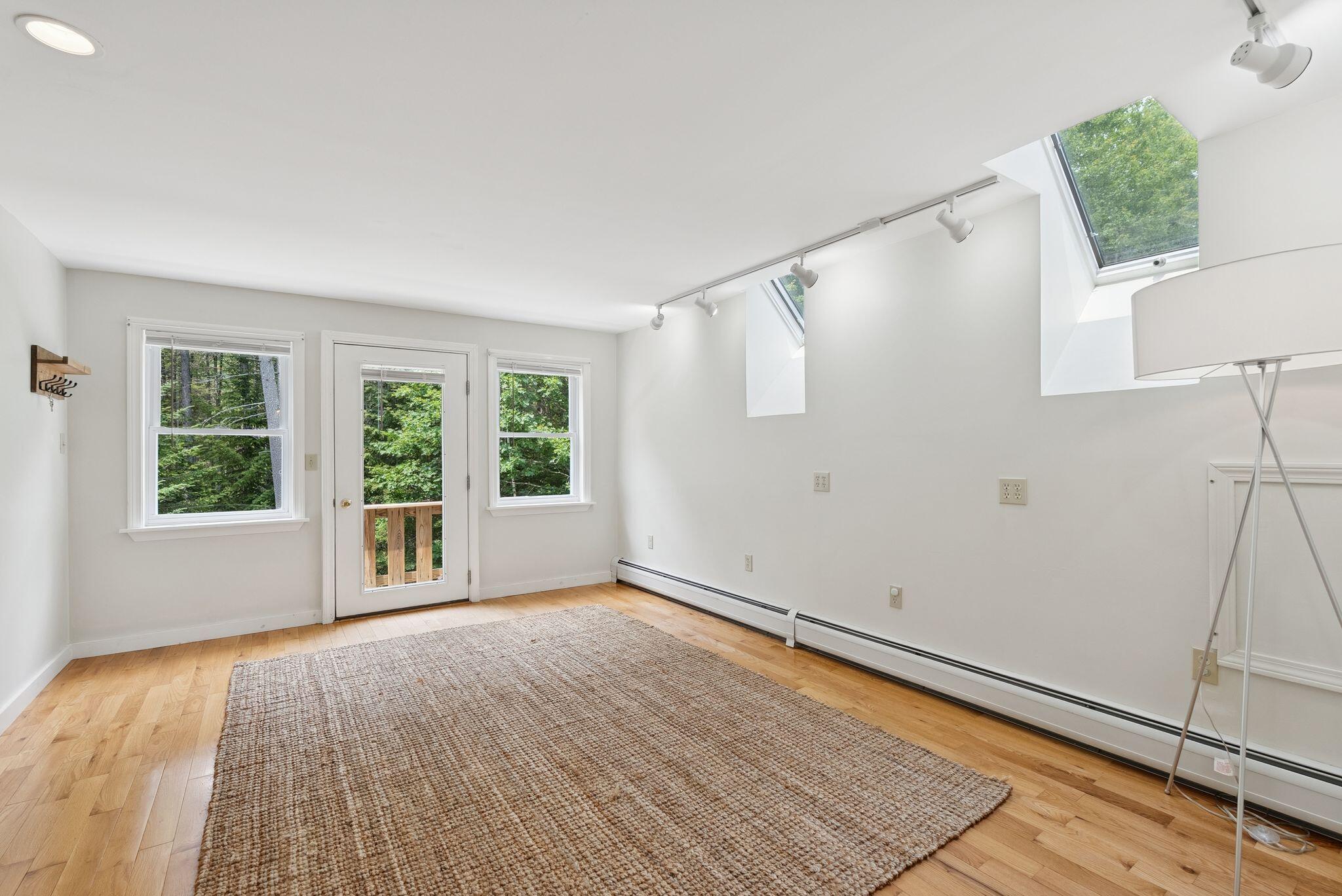 27 Libby Lane Brunswick ME 04011