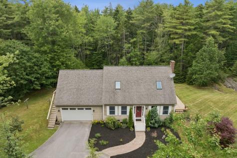 27 Libby Lane Brunswick ME 04011