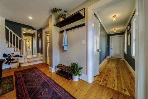 185 W Main Street Yarmouth ME 04096