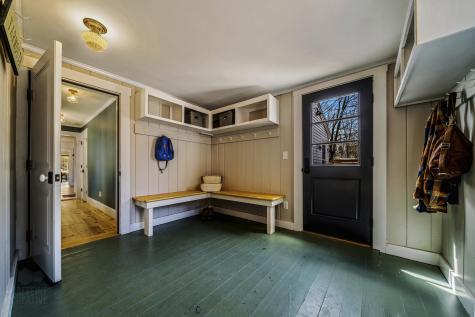 185 W Main Street Yarmouth ME 04096