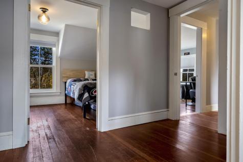 185 W Main Street Yarmouth ME 04096
