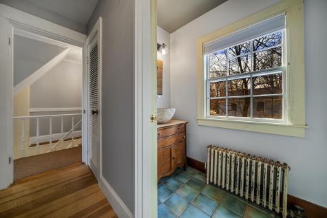 185 W Main Street Yarmouth ME 04096