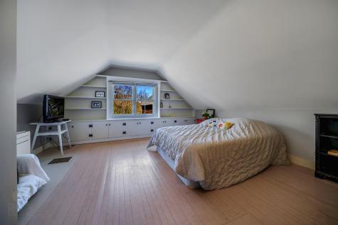 185 W Main Street Yarmouth ME 04096