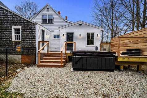 185 W Main Street Yarmouth ME 04096