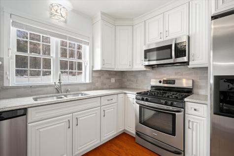 21 Rosebud Lane Brewer ME 04412