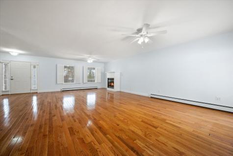 21 Rosebud Lane Brewer ME 04412