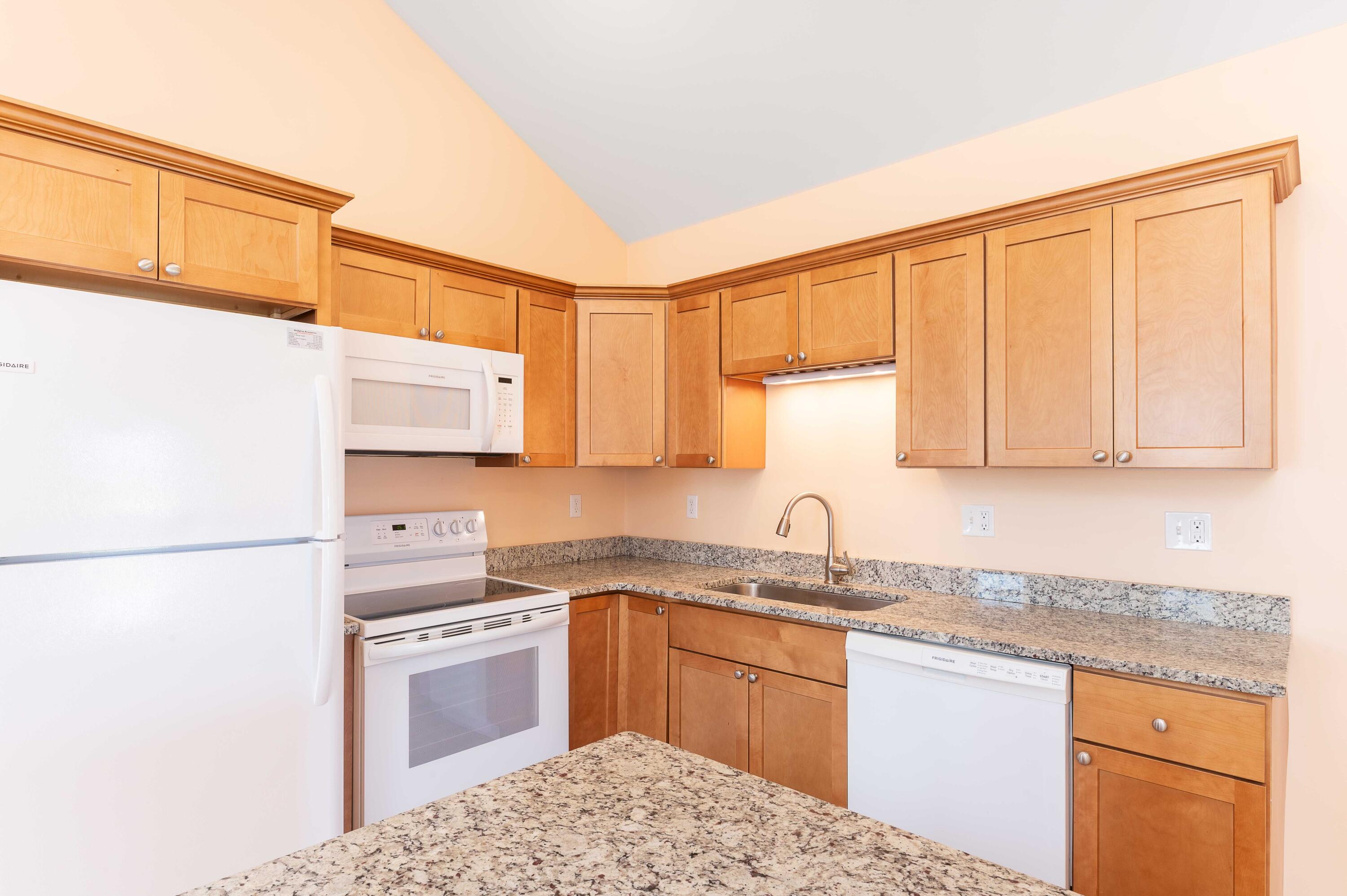 4 C Street Bridgton ME 04009