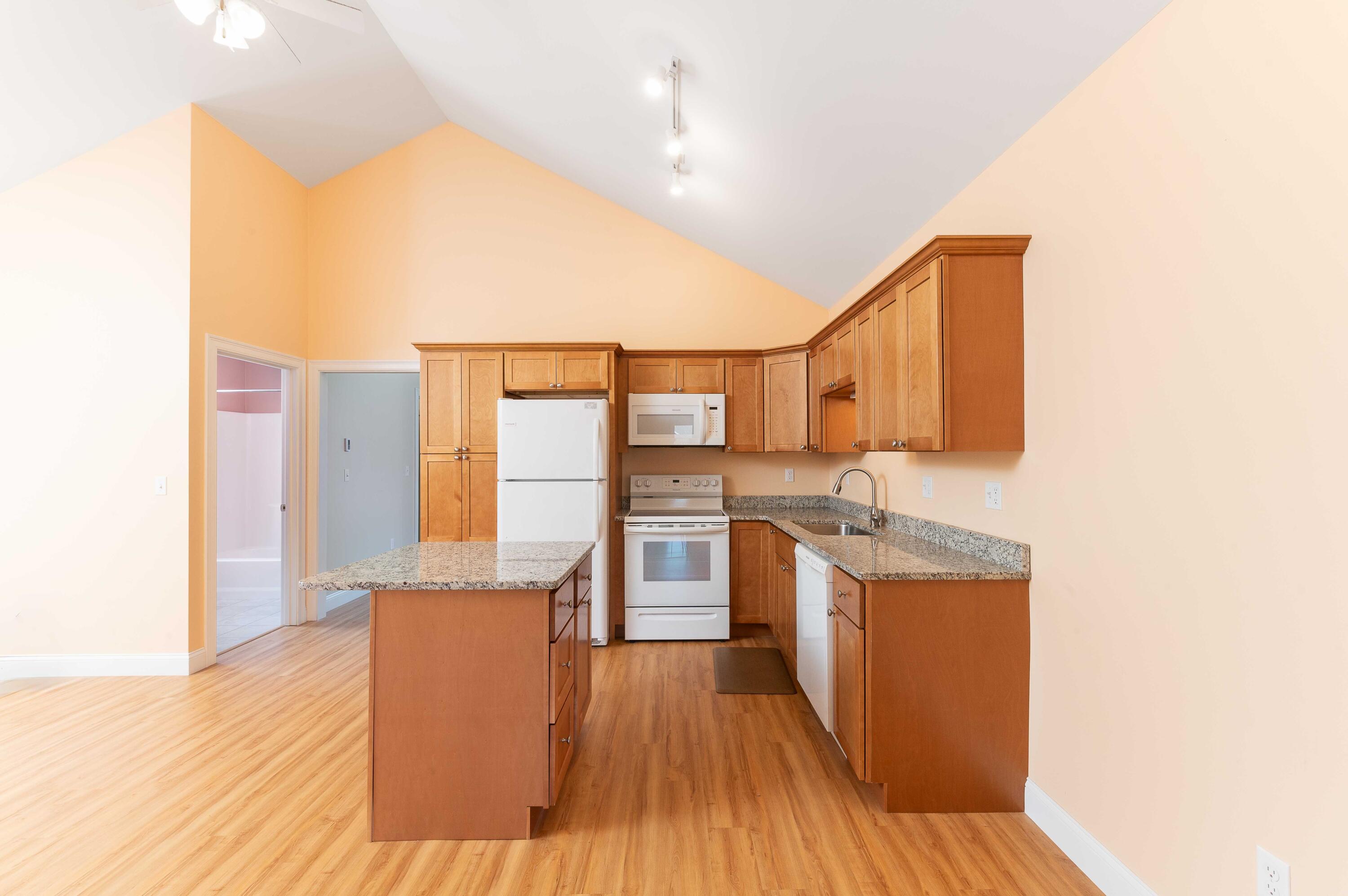 4 C Street Bridgton ME 04009