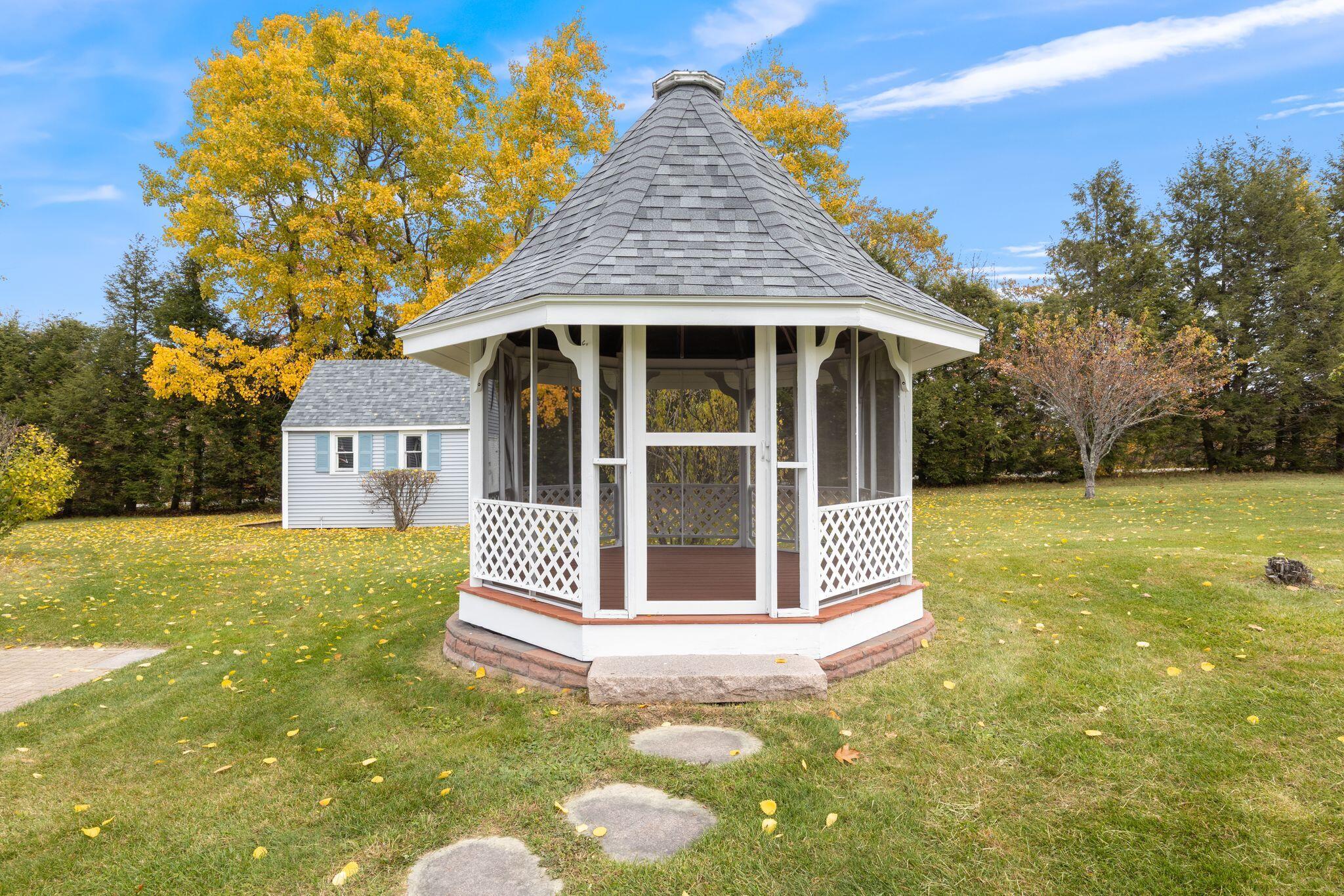 6 Windy Ridge Lane Sanford ME 04083