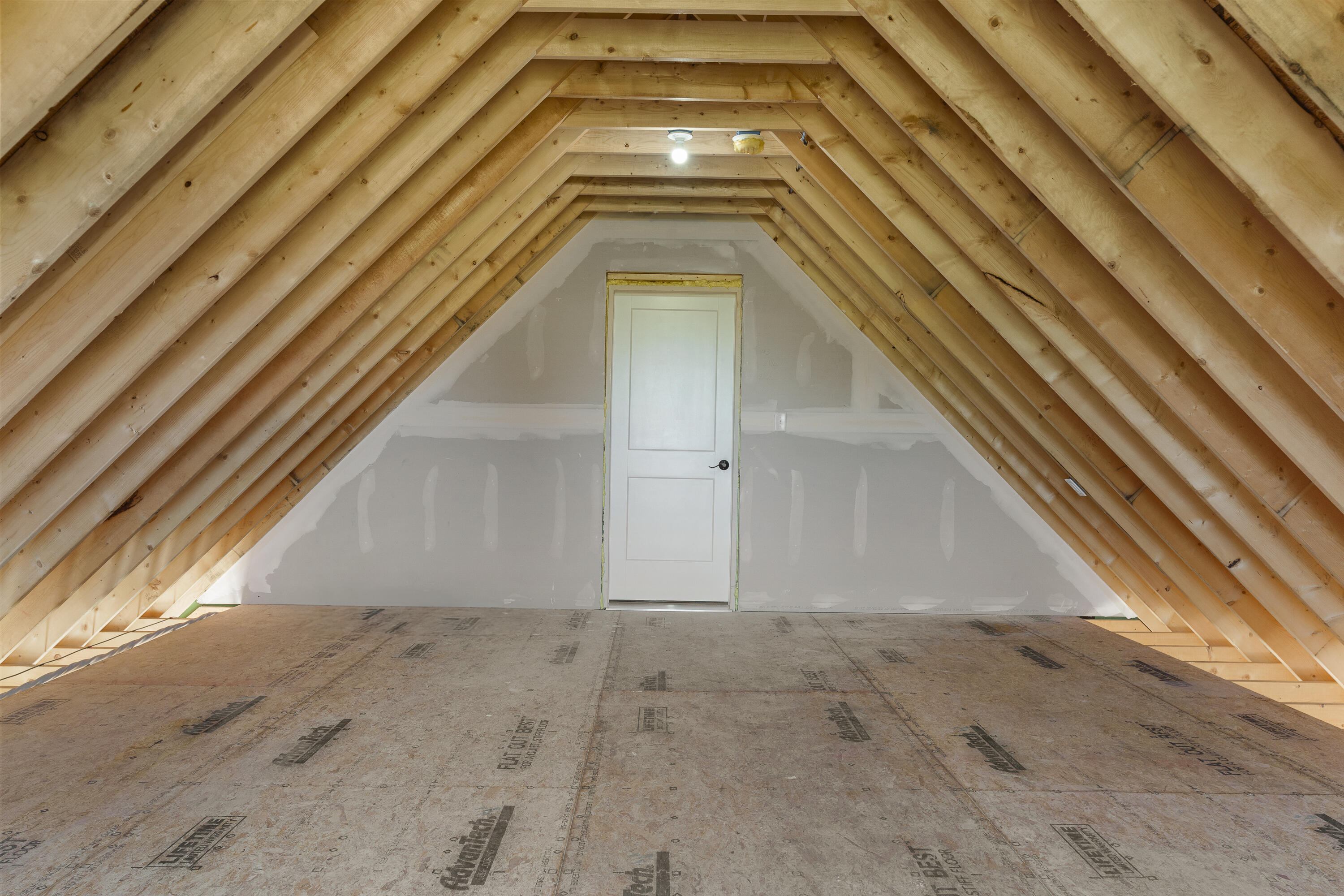 515 Range E Road Limerick ME 04048