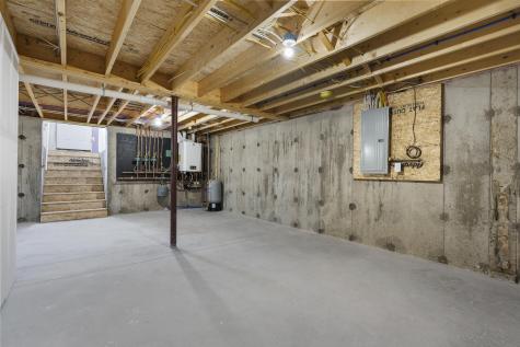 515 Range E Road Limerick ME 04048