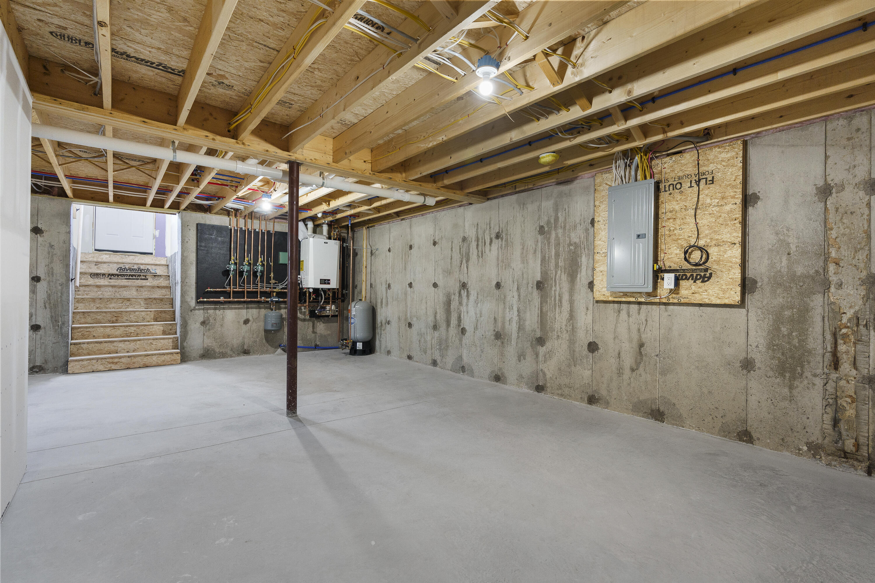 515 Range E Road Limerick ME 04048