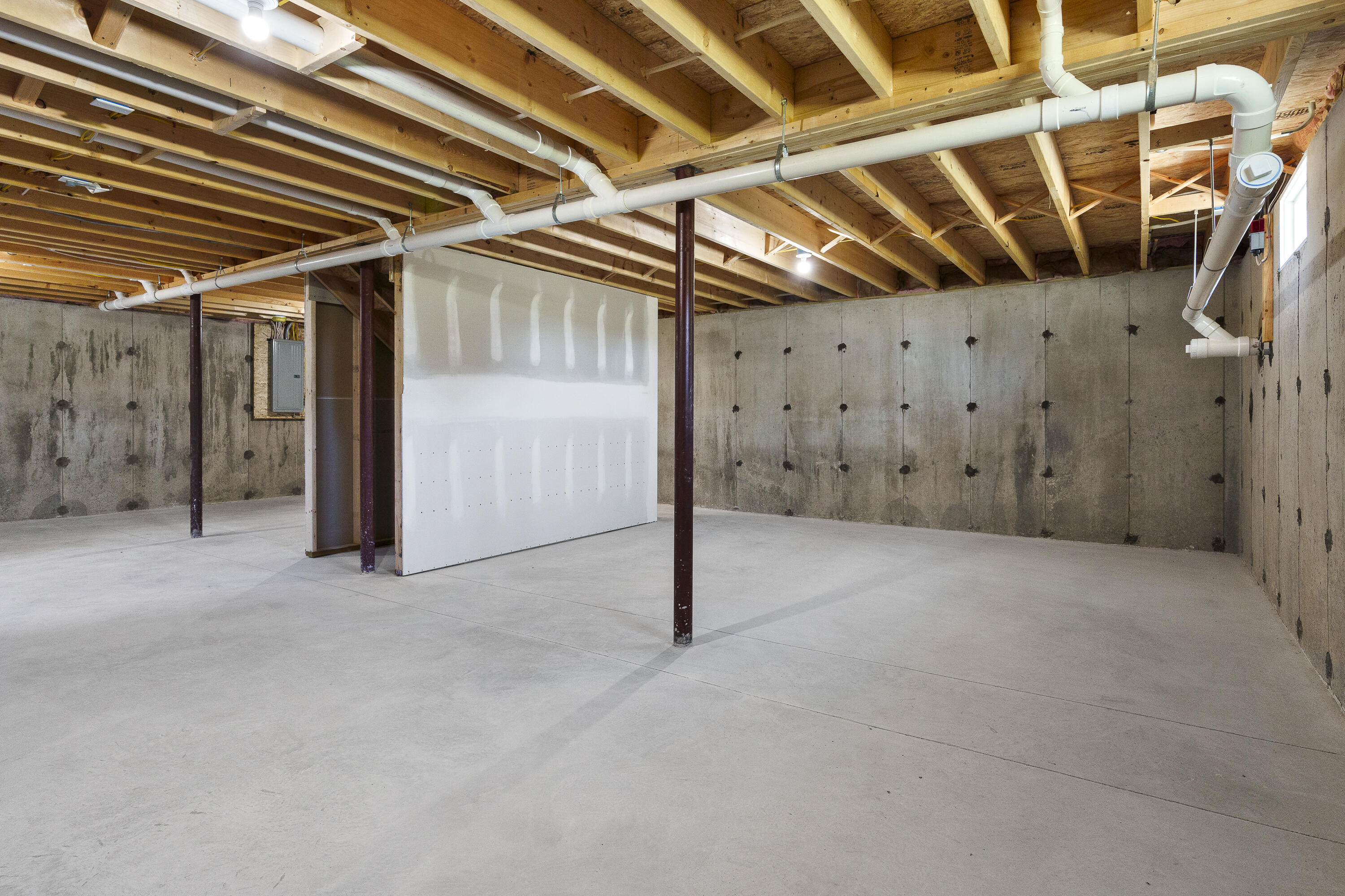 515 Range E Road Limerick ME 04048