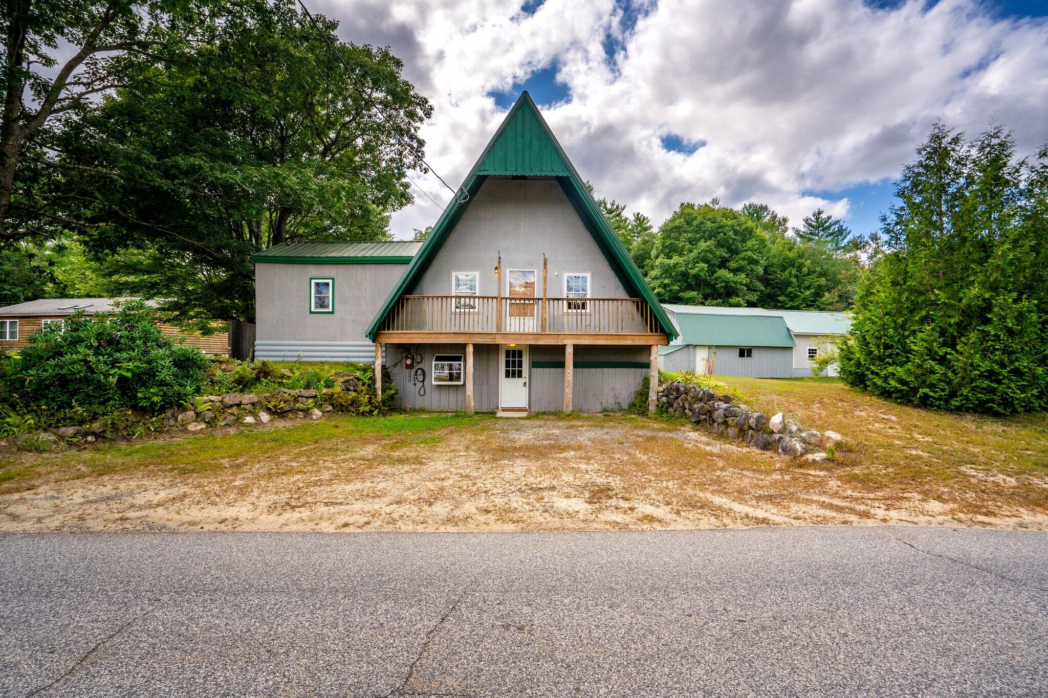 206 River Road Naples ME 04055