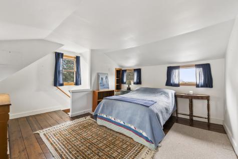 20 Holbrook Street Harpswell ME 04079