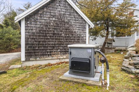 20 Holbrook Street Harpswell ME 04079