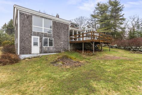 20 Holbrook Street Harpswell ME 04079