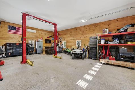 20 Revolution Drive Windham ME 04062