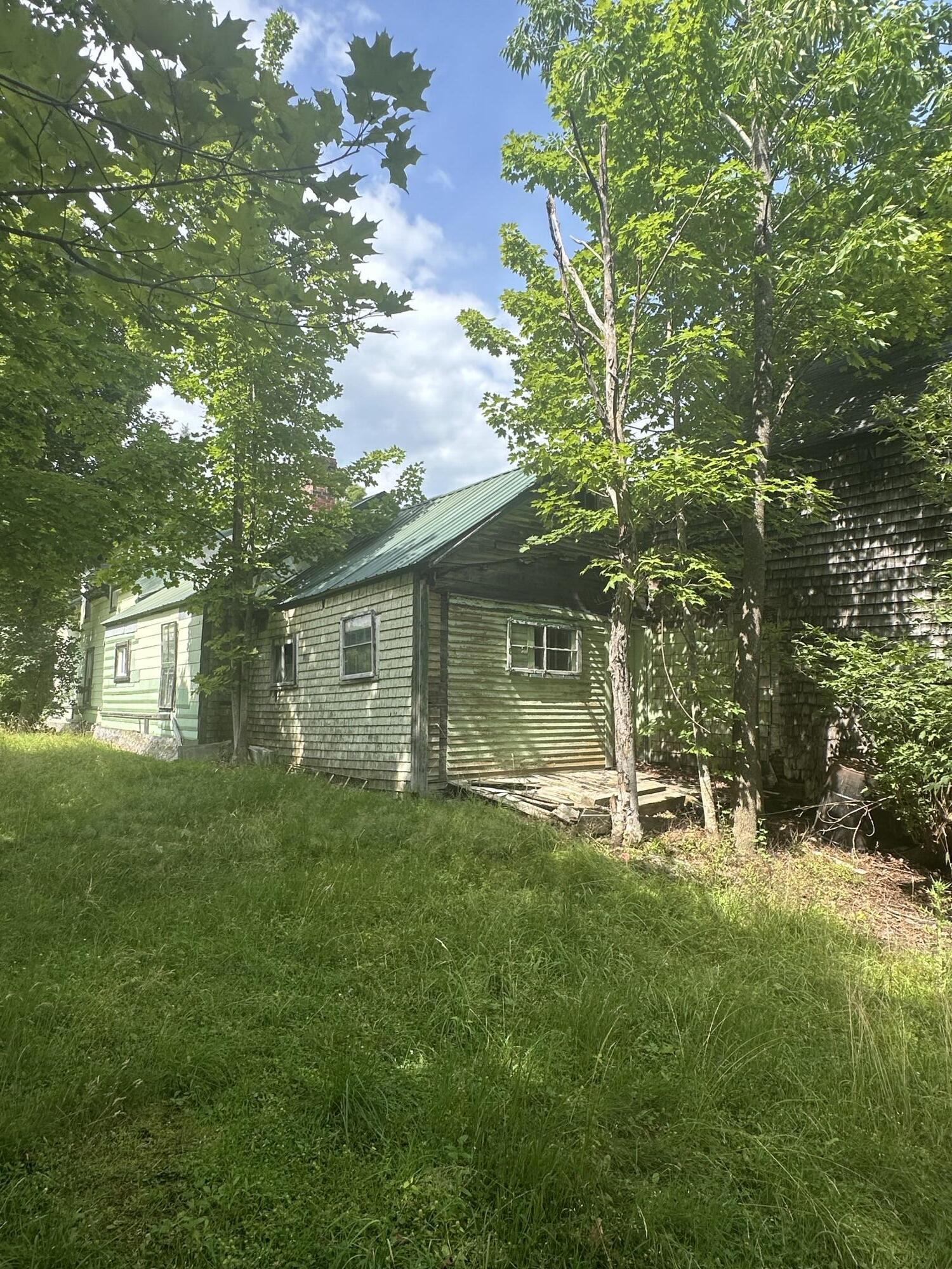 83 Lincoln Street Dover-foxcroft ME 04426