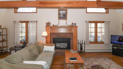 22 Jewett Road Raymond ME 04071