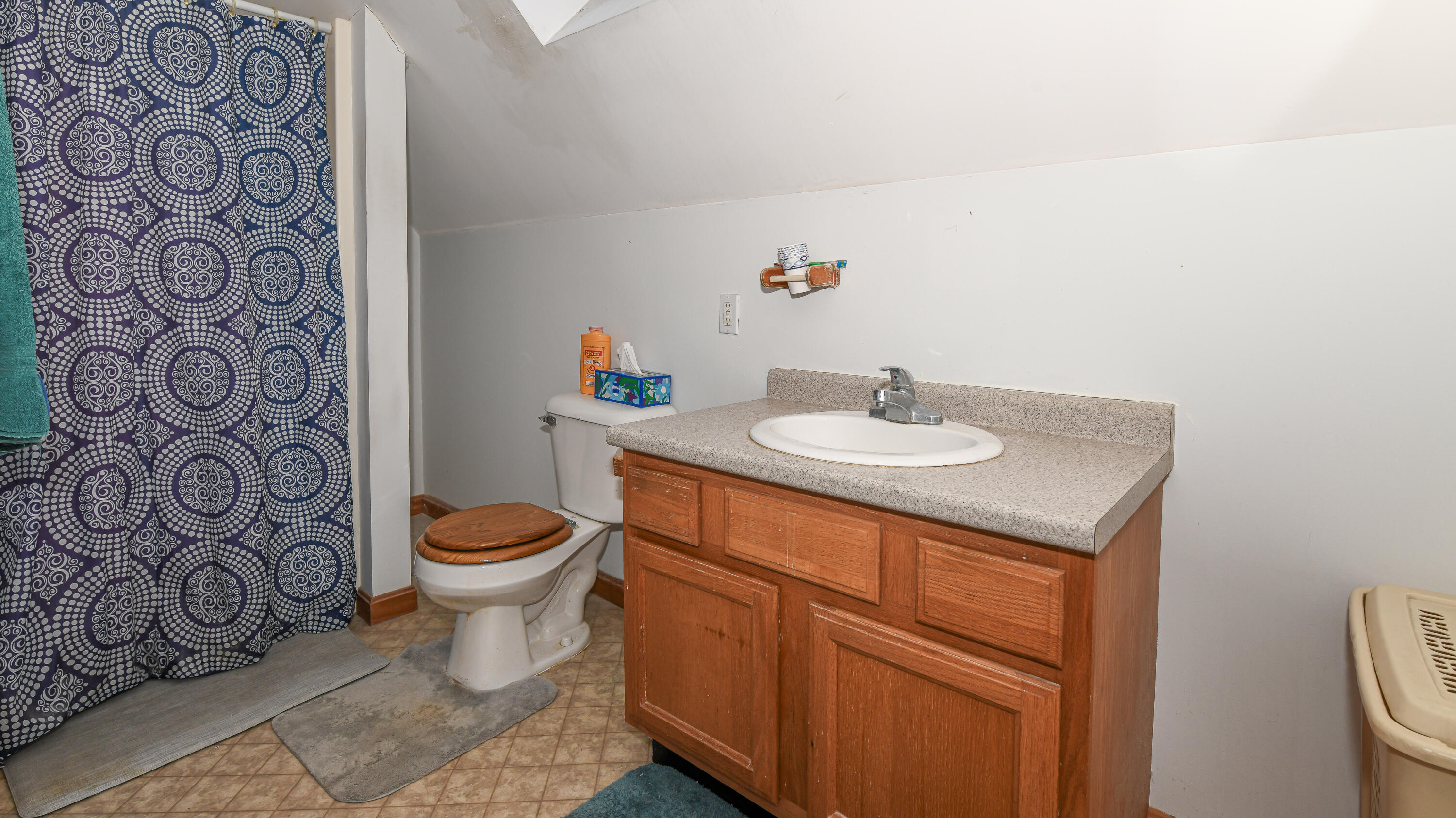 22 Jewett Road Raymond ME 04071