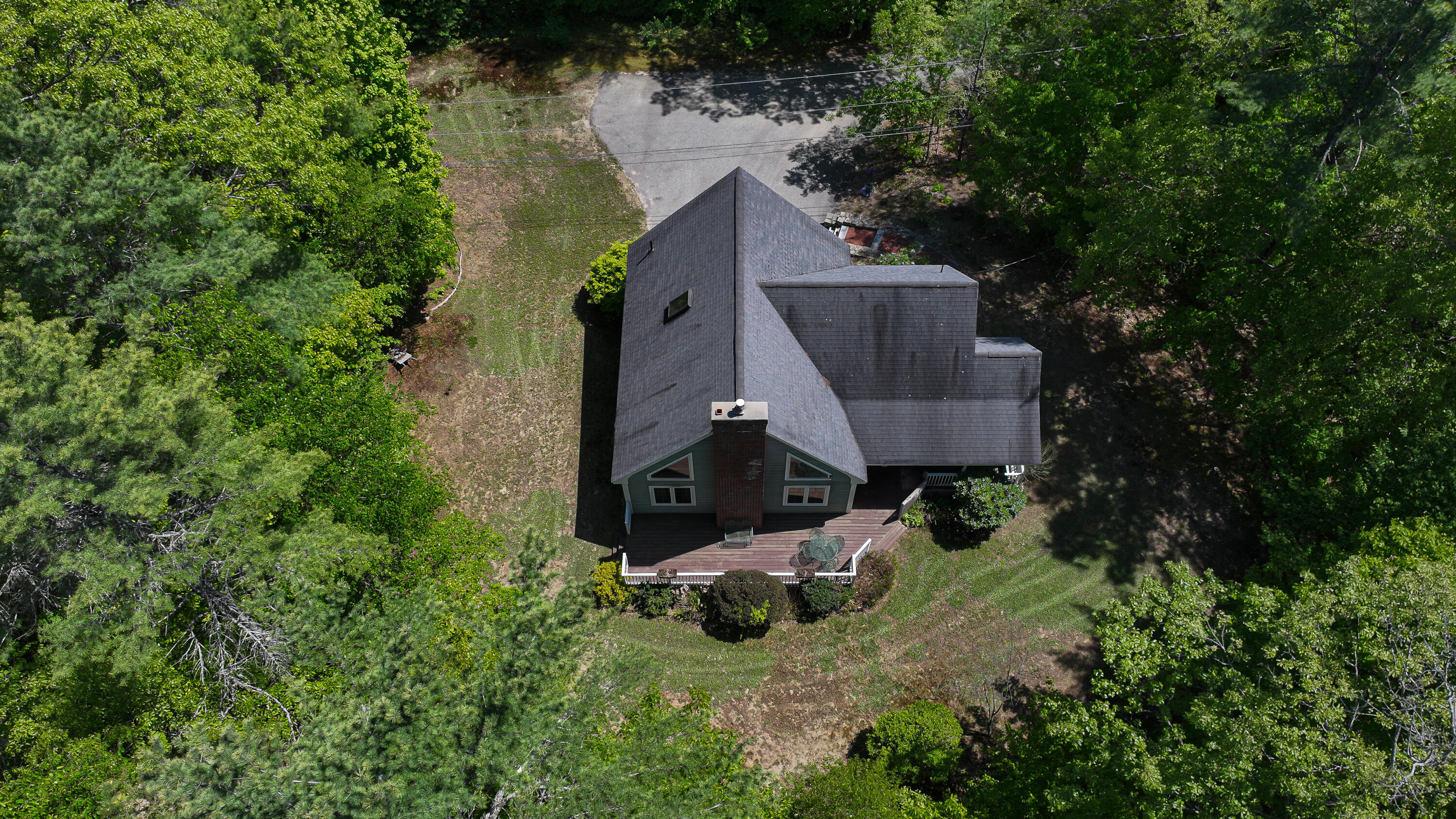 22 Jewett Road Raymond ME 04071