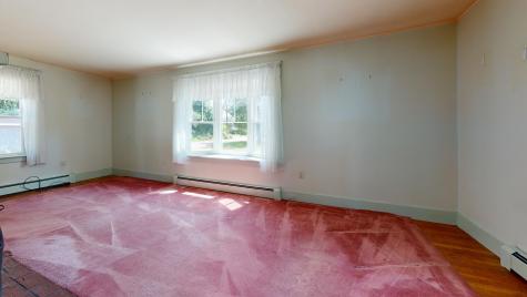 16 Avon Avenue York ME 03909