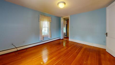 16 Avon Avenue York ME 03909