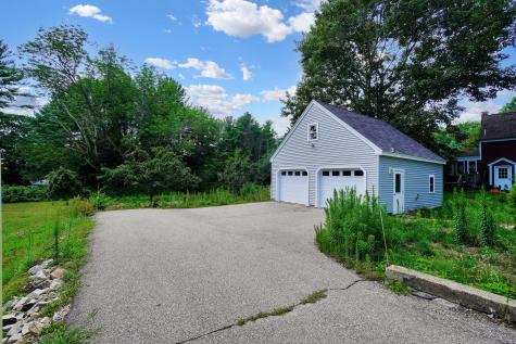 16 Avon Avenue York ME 03909