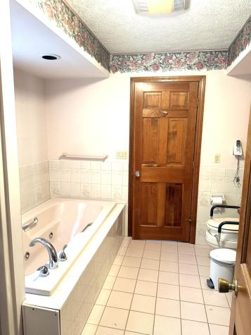 15 Country Club Drive Auburn ME 04210