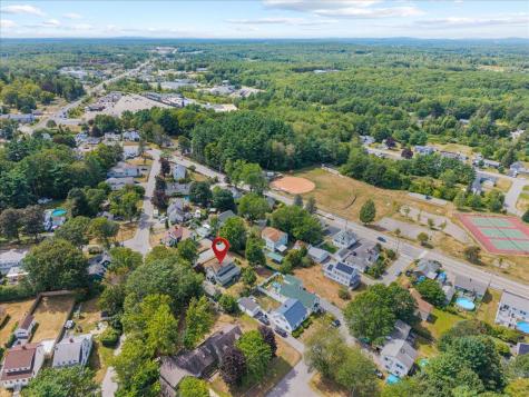 22 Round Hill Street Biddeford ME 04005