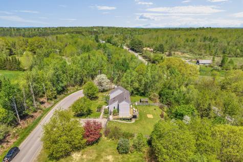 14 Vista Way Glenburn ME 04401