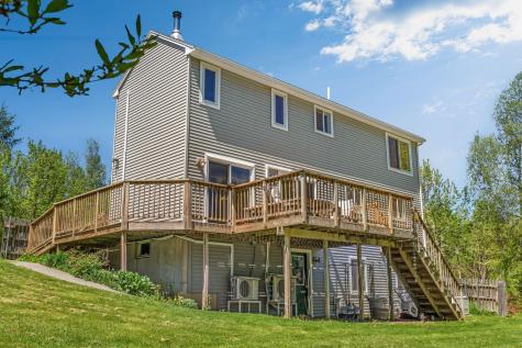 14 Vista Way Glenburn ME 04401
