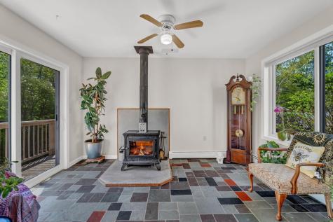 14 Vista Way Glenburn ME 04401