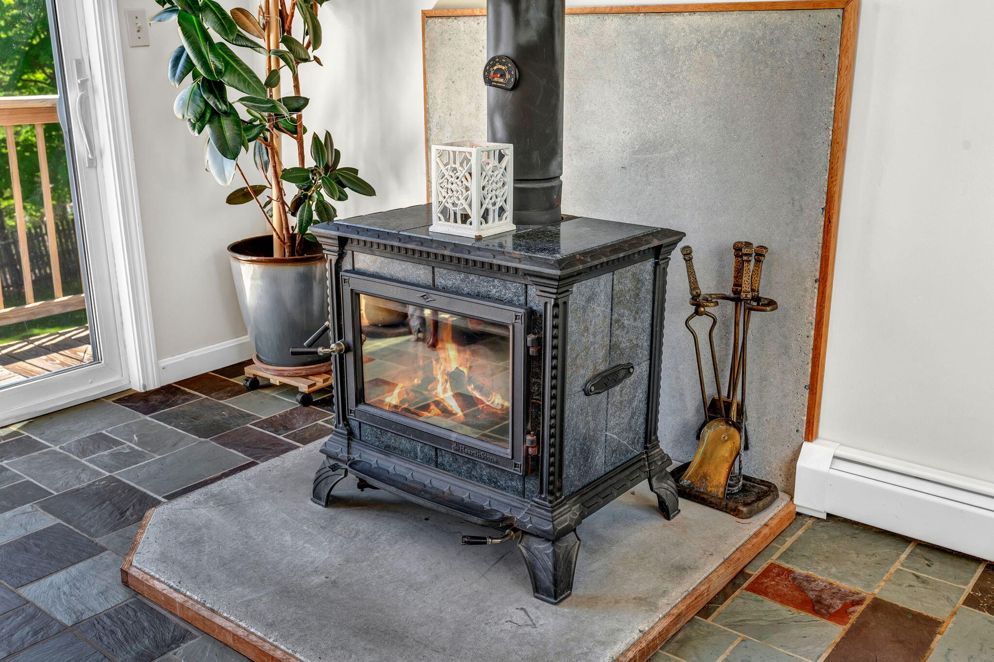 14 Vista Way Glenburn ME 04401