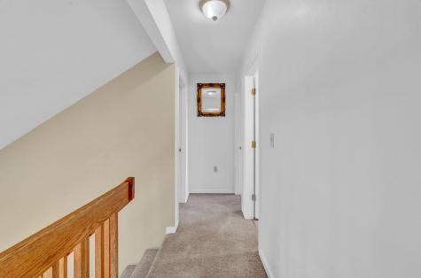 14 Vista Way Glenburn ME 04401