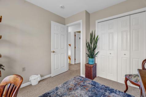 14 Vista Way Glenburn ME 04401